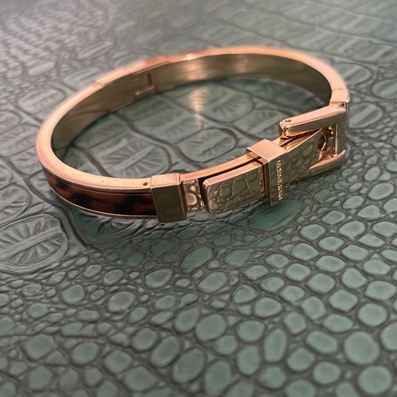 Micheal kors leapord bracelet tortoise shell - Picture 2 of 6